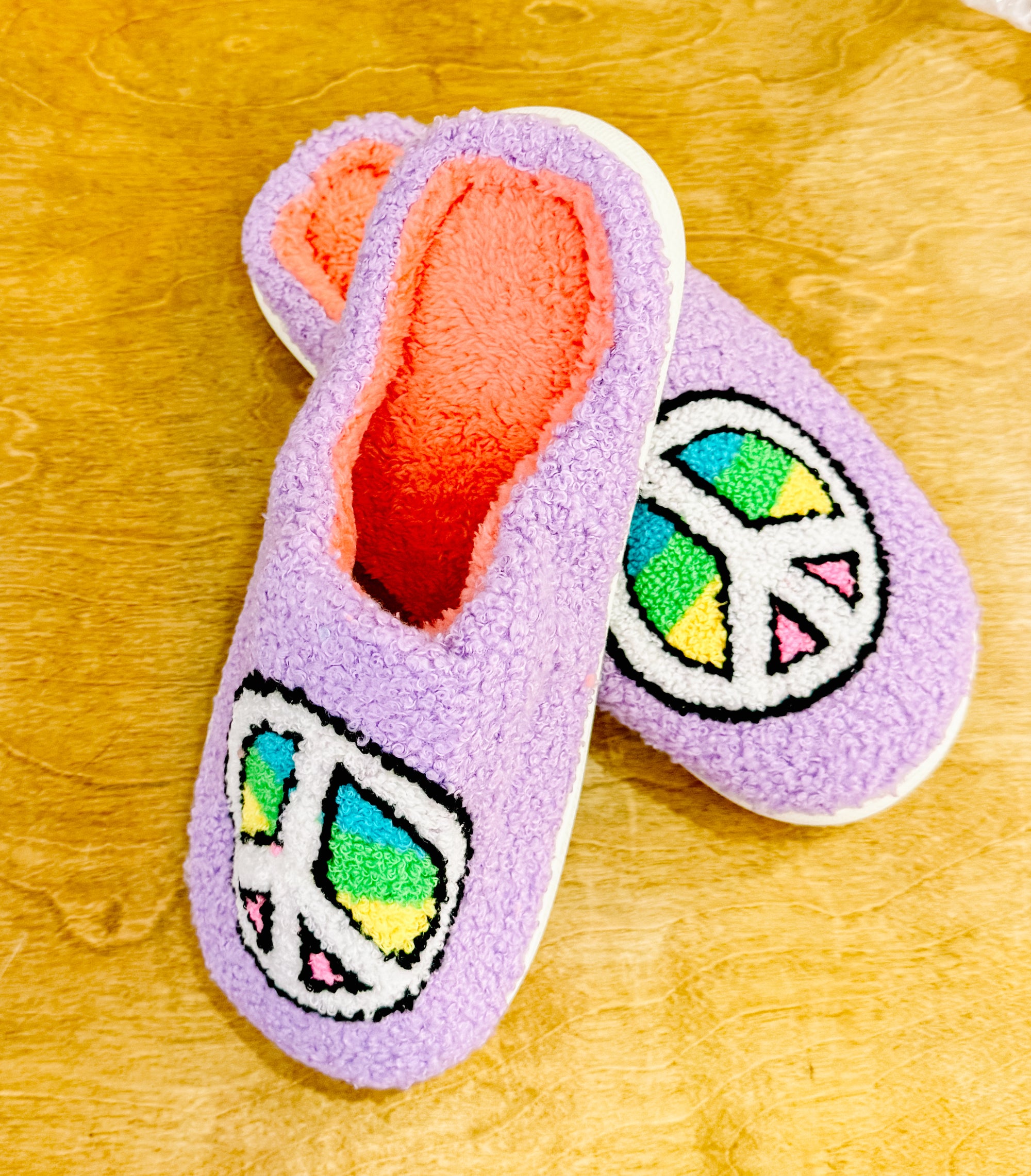 Lounge Out Loud Peace Out Slippers