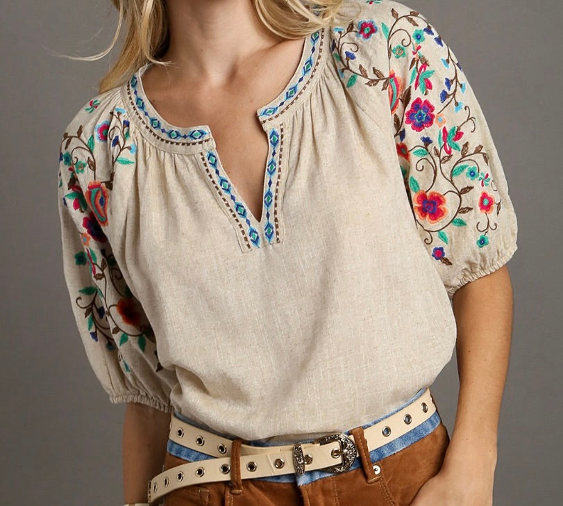 LINEN EMBROIDERY TOP
